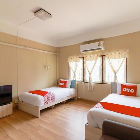 Oyo 743 Sweet Mango Cafe And Hostel شيانغ ماي المظهر الخارجي الصورة