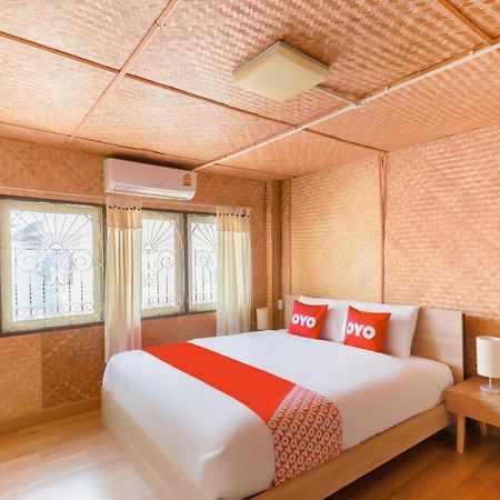 Oyo 743 Sweet Mango Cafe And Hostel شيانغ ماي المظهر الخارجي الصورة