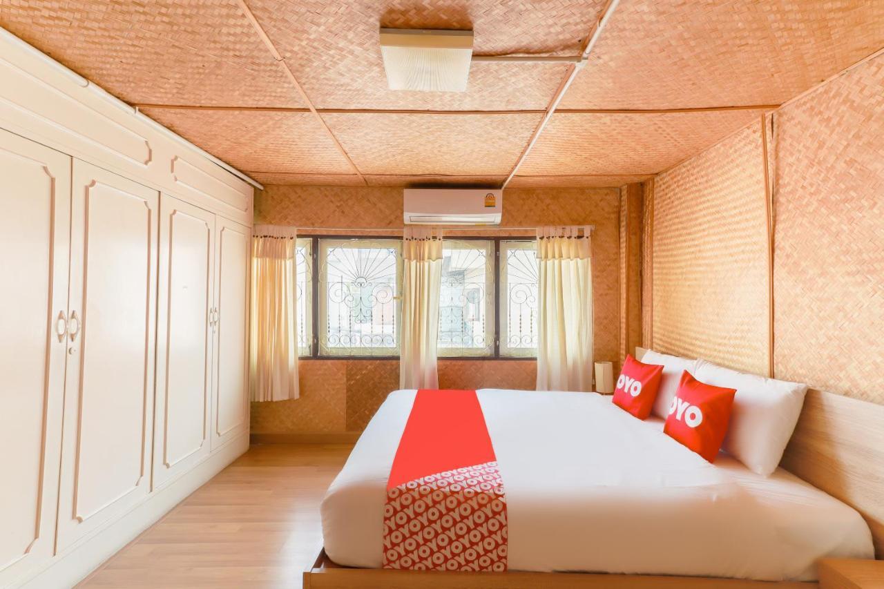 Oyo 743 Sweet Mango Cafe And Hostel شيانغ ماي المظهر الخارجي الصورة