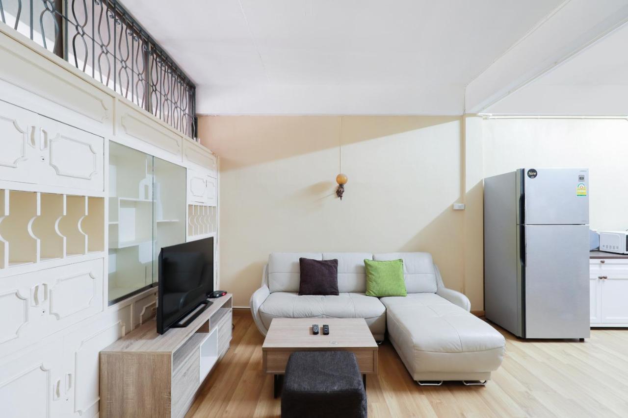 Oyo 743 Sweet Mango Cafe And Hostel شيانغ ماي المظهر الخارجي الصورة
