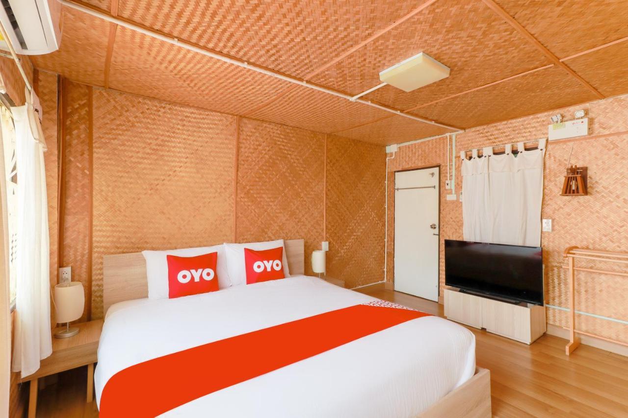 Oyo 743 Sweet Mango Cafe And Hostel شيانغ ماي المظهر الخارجي الصورة